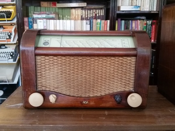 AGA Antika Lambalı Radyo